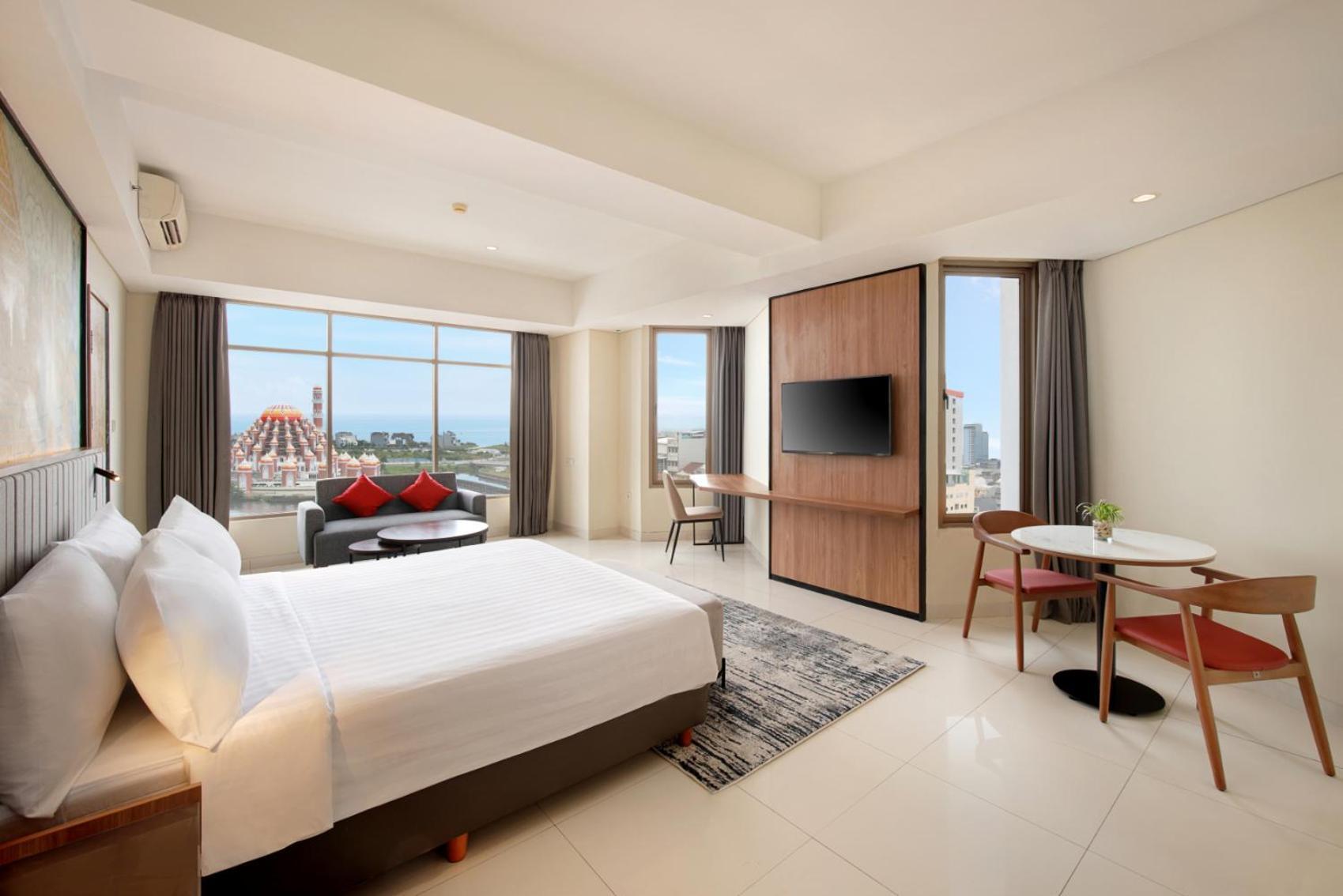 Aston Inn Pantai Losari Makassar Luaran gambar